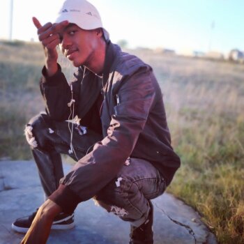 Discover Emmie Twice, rap hip hop musician in Fort Beaufort, South Africa. Rate, follow, send a message and read about Emmie Twice on LiveTrigger.