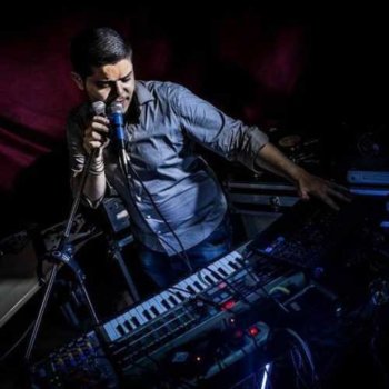 Discover Giovanni Conelli, band in Napoli, Campania, IT. Rate, follow, send a message and read about Giovanni Conelli on LiveTrigger.