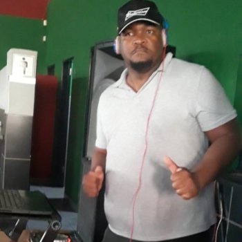 Discover Vuyo the Dj, afro tech house dj in Boksburg, South Africa. Rate, follow, send a message and read about Vuyo the Dj on LiveTrigger.