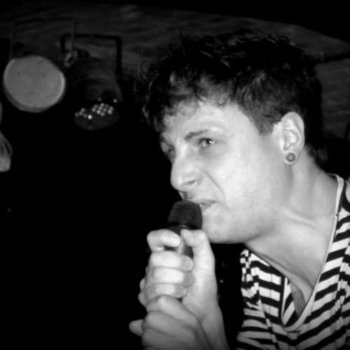Discover the croutons, band in Como, Lombardia, IT. Rate, follow, send a message and read about the croutons on LiveTrigger.