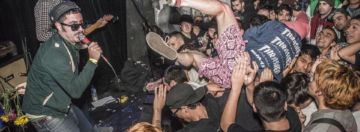 Beautiful Sundays is a hardcore punk band from Buenos Aires, Argentina who wants to play all around the world to share their music with the people and to show them that anyone can do it too!